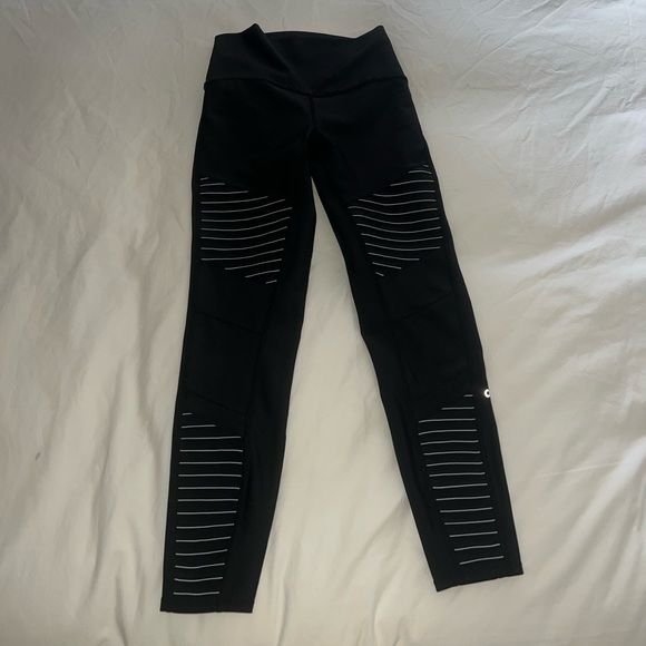 Alo moto leggings cropped mid rise/high rise small - Picture 6 of 8